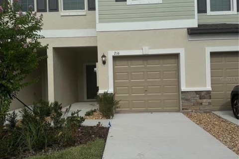 Adosado en alquiler en Ruskin, Florida, 3 dormitorios, 151.8 m2 № 1902717 - foto 1