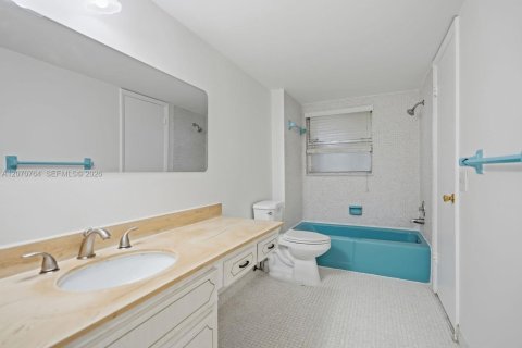 Condo in Plantation, Florida, 1 bedroom  № 2301927 - photo 26