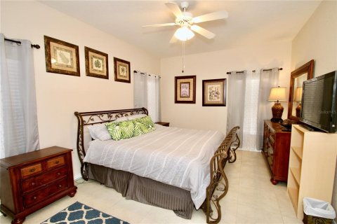 House in Clermont, Florida 3 bedrooms, 143.44 sq.m. № 1903856 - photo 16
