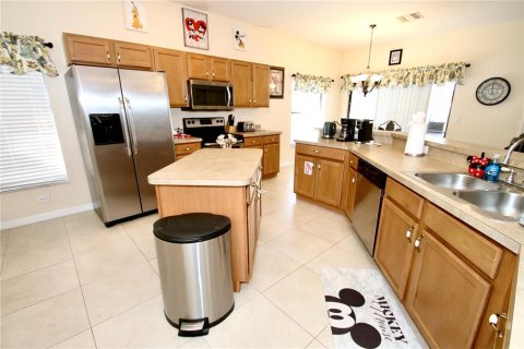 House in Clermont, Florida 3 bedrooms, 143.44 sq.m. № 1903856 - photo 4