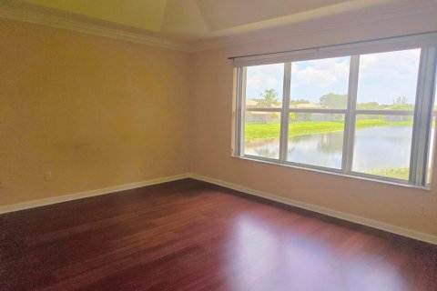 Villa ou maison à louer à Royal Palm Beach, Floride: 5 chambres, 241.64 m2 № 2406227 - photo 10