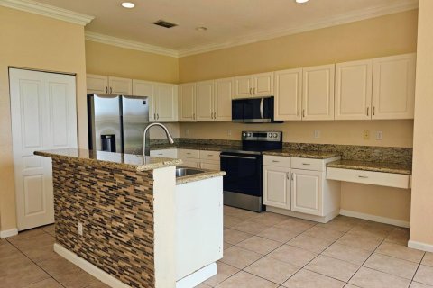 Villa ou maison à louer à Royal Palm Beach, Floride: 5 chambres, 241.64 m2 № 2406227 - photo 5