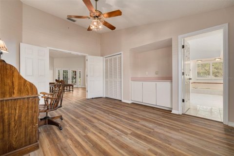 Casa en venta en Oldsmar, Florida, 4 dormitorios, 271.46 m2 № 2096746 - foto 24