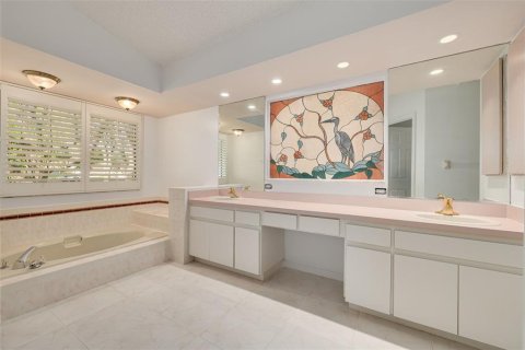 Casa en venta en Oldsmar, Florida, 4 dormitorios, 271.46 m2 № 2096746 - foto 22