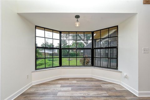 House in Brandon, Florida 4 bedrooms, 200.02 sq.m. № 2305893 - photo 14