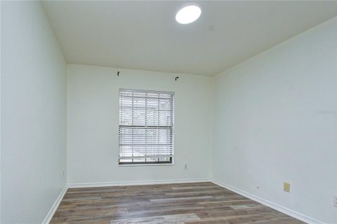 House in Brandon, Florida 4 bedrooms, 200.02 sq.m. № 2305893 - photo 21