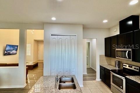 Villa ou maison à louer à Orlando, Floride: 4 chambres, 220.74 m2 № 2098646 - photo 14