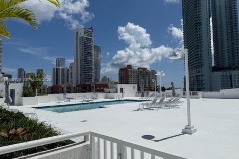 Copropriété à louer à Miami, Floride: 2 chambres, 100.98 m2 № 2030760 - photo 14