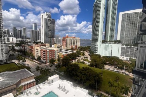 Copropriété à louer à Miami, Floride: 2 chambres, 100.98 m2 № 2030760 - photo 15