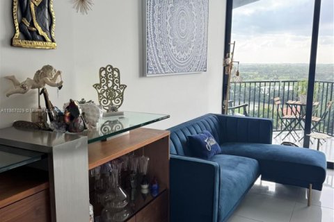 Condo in Doral, Florida, 1 bedroom  № 1897420 - photo 4