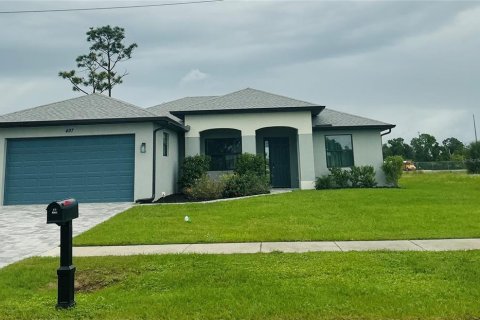 Villa ou maison à Rotonda, Floride 3 chambres, 151.43 m2 № 2421813
