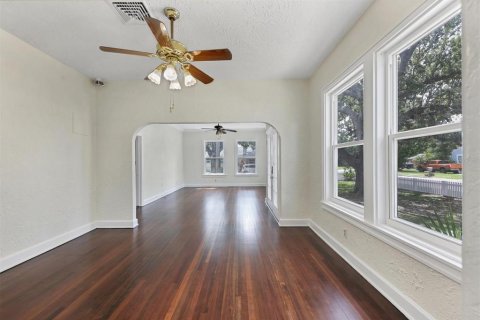 House in Bradenton, Florida 3 bedrooms, 154.5 sq.m. № 1858317 - photo 11