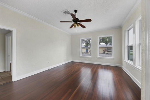 House in Bradenton, Florida 3 bedrooms, 154.5 sq.m. № 1858317 - photo 7