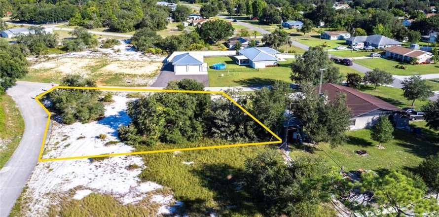 Land in Lake Placid, Florida № 2158795