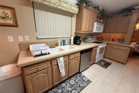 Appartement à louer à Bartow, Floride: 2 chambres, 169.08 m2 № 1788956 - photo 8