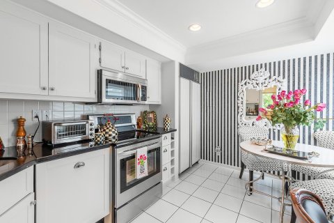 Condo in Palm Beach, Florida, 1 bedroom  № 2184920 - photo 14