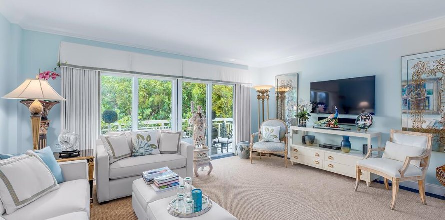 Condo in Palm Beach, Florida, 1 bedroom  № 2184920