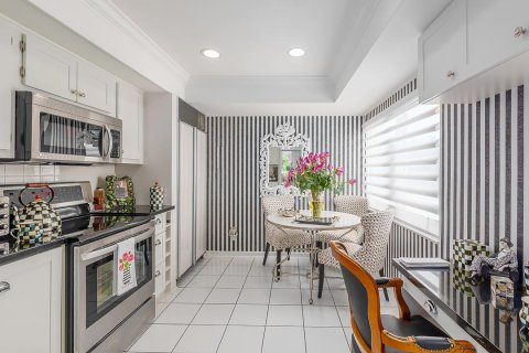 Condo in Palm Beach, Florida, 1 bedroom  № 2184920 - photo 12