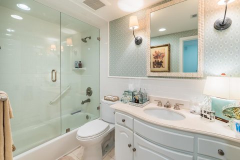 Condo in Palm Beach, Florida, 1 bedroom  № 2184920 - photo 9