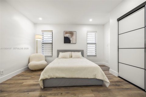 Casa en venta en Lighthouse Point, Florida, 4 dormitorios, 229.1 m2 № 2027096 - foto 25