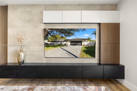 Casa en venta en Lighthouse Point, Florida, 4 dormitorios, 229.1 m2 № 2027096 - foto 4