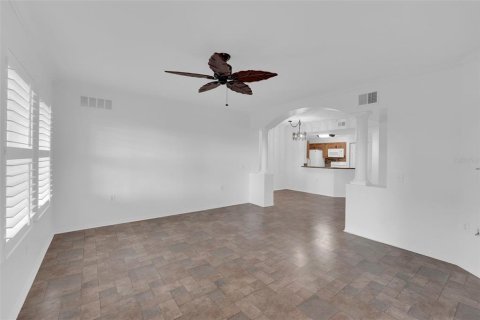 Copropriété à vendre à Cape Coral, Floride: 2 chambres, 113.62 m2 № 1843143 - photo 21