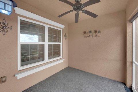 Copropriété à vendre à Cape Coral, Floride: 2 chambres, 113.62 m2 № 1843143 - photo 27
