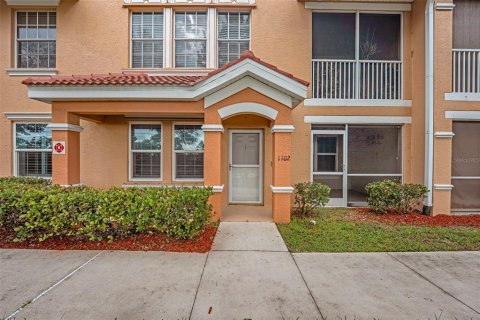 Copropriété à vendre à Cape Coral, Floride: 2 chambres, 113.62 m2 № 1843143 - photo 2