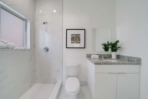 Adosado en venta en Miami, Florida, 3 dormitorios, 100.61 m2 № 2252112 - foto 7
