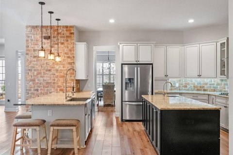 Casa en venta en Clermont, Florida, 6 dormitorios, 535.86 m2 № 1757912 - foto 17
