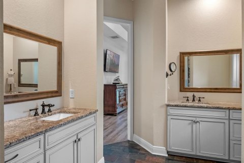 Casa en venta en Clermont, Florida, 6 dormitorios, 535.86 m2 № 1757912 - foto 28