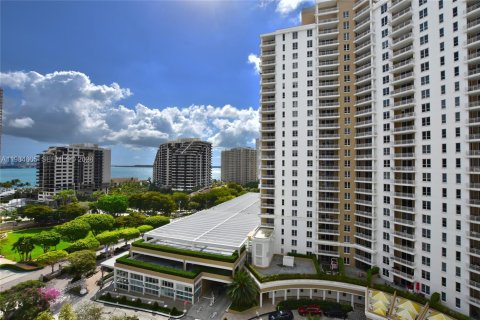 Condo in Miami, Florida, 3 bedrooms  № 2052994 - photo 3