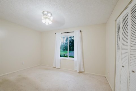 House in Ocala, Florida 3 bedrooms, 162.58 sq.m. № 1905800 - photo 18