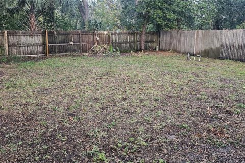 House in Orlando, Florida 3 bedrooms, 139.45 sq.m. № 1535932 - photo 2