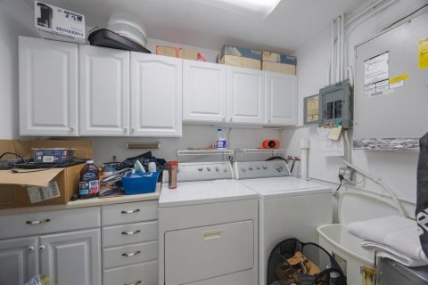 Купить кондоминиум в Сент-Питерсберг, Флорида 6 комнат, 97.55м2, № 1614146 - фото 22