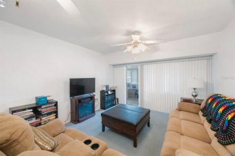 Купить кондоминиум в Сент-Питерсберг, Флорида 6 комнат, 97.55м2, № 1614146 - фото 14