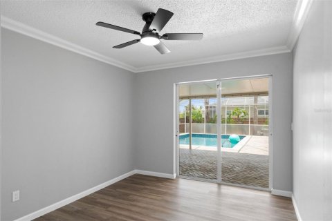 House in Punta Gorda, Florida 3 bedrooms, 155.05 sq.m. № 1777087 - photo 15