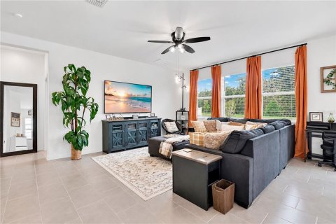 Villa ou maison à vendre à Leesburg, Floride: 4 chambres, 171.87 m2 № 2405556 - photo 8