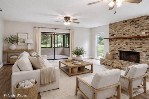 House in Vero Beach, Florida 4 bedrooms, 240.62 sq.m. № 2146170 - photo 12