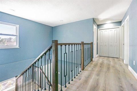 Villa ou maison à louer à New Port Richey, Floride: 4 chambres, 250.84 m2 № 2386156 - photo 14