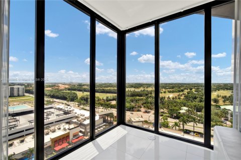 Condo in Doral, Florida, 3 bedrooms  № 1889257 - photo 7