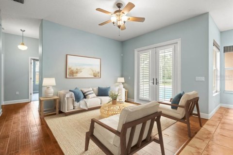 House in Lutz, Florida 5 bedrooms, 239.69 sq.m. № 1808469 - photo 9