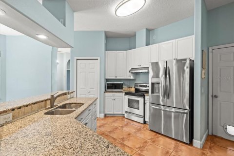 House in Lutz, Florida 5 bedrooms, 239.69 sq.m. № 1808469 - photo 14