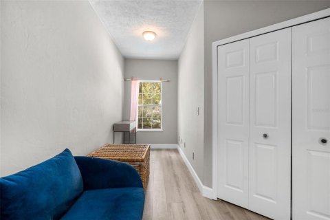 Touwnhouse à vendre à Gainesville, Floride: 3 chambres, 147.16 m2 № 1879099 - photo 11