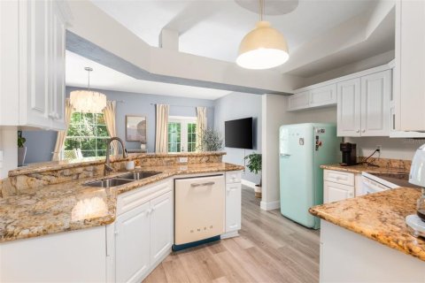 Touwnhouse à vendre à Gainesville, Floride: 3 chambres, 147.16 m2 № 1879099 - photo 4