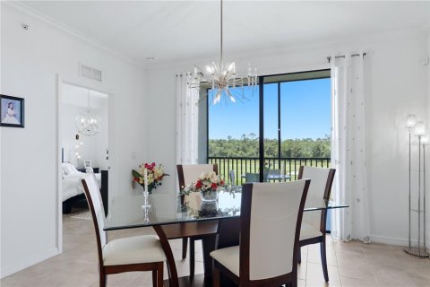 Condo in Bradenton, Florida, 2 bedrooms  № 2217849 - photo 11