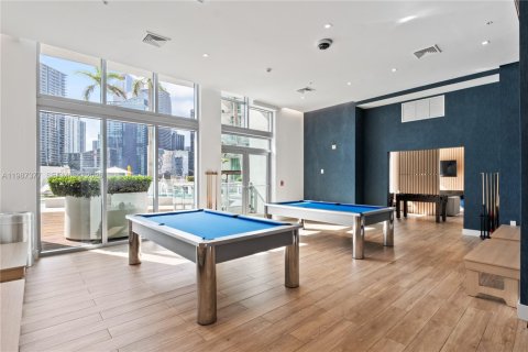 Condo in Miami, Florida, 2 bedrooms  № 2057000 - photo 3