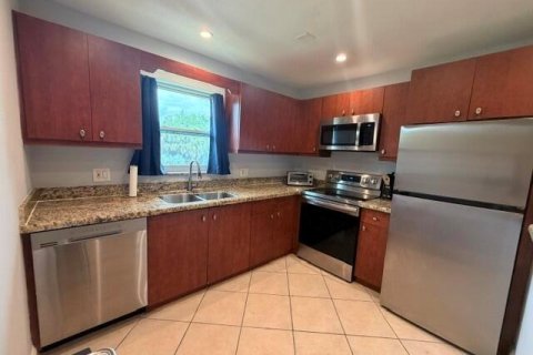 Condo in North Palm Beach, Florida, 2 bedrooms  № 2147309 - photo 3