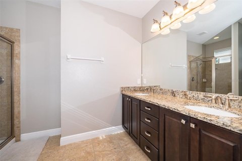 Casa en venta en Kissimmee, Florida, 8 dormitorios, 316.98 m2 № 1723163 - foto 27