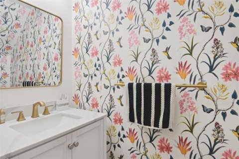 Adosado en venta en Tampa, Florida, 2 dormitorios, 101.64 m2 № 2157765 - foto 9